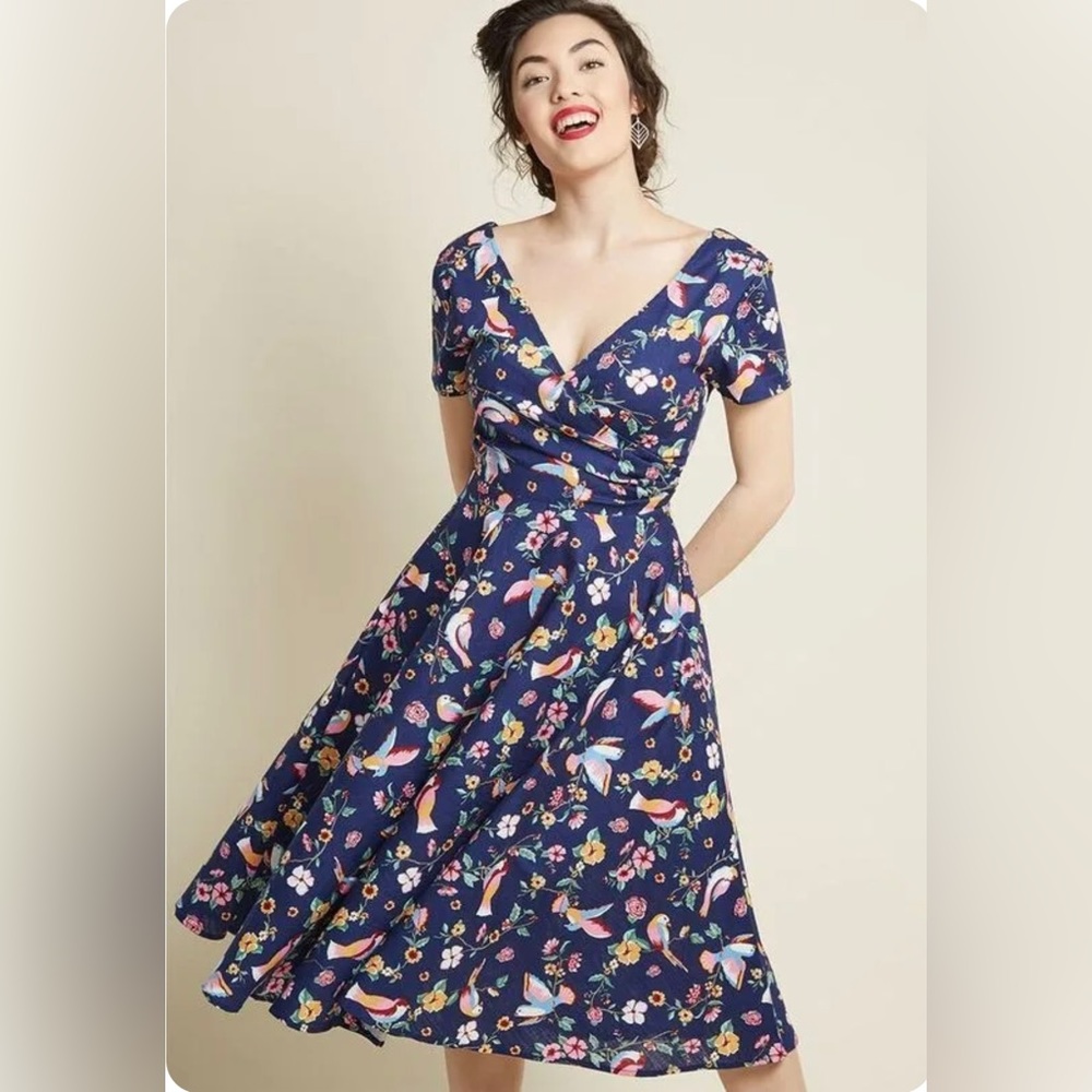 COPY - Retro style bird swing dress by Collectif Vintage, London size L, UK 14